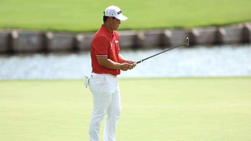 Tom Kim switched into a brand-new Scotty Cameron Phantom 9.2 putter for the first round of the men’s Olympic golf competition. (Kevin C. Cox/Getty Images)