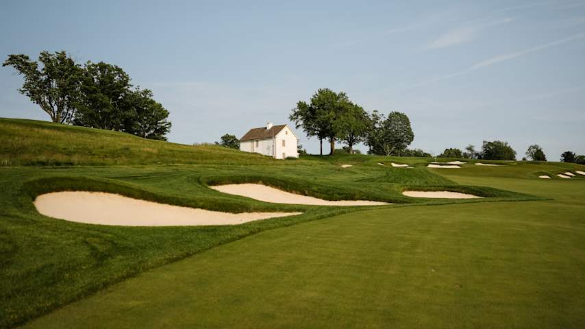 A look at the par-4 11th hole at Aronimink Golf Club. (Scott Taetsch/PGA of America)
