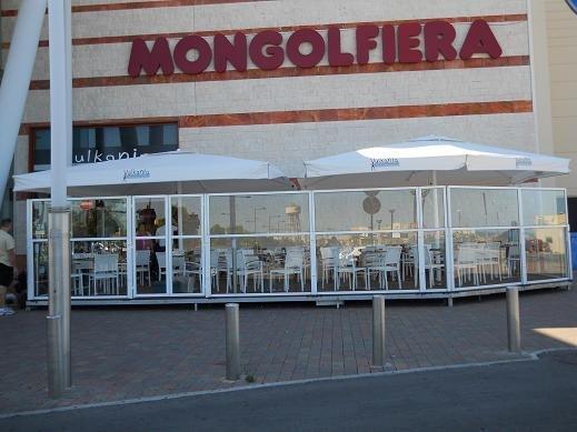 פרגודים מודולריים לבתי קפה