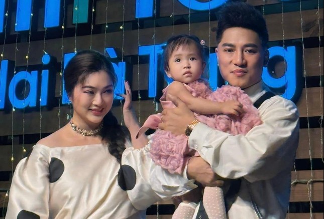 ca sĩ châu khải phong