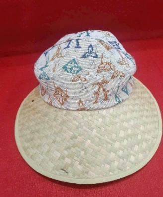 Nón phối thổ cẩm