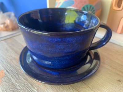 Création: Tasse émaillée bleue