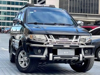 Listing Thumbnail Image - 2015 Isuzu XUV 2.5 Automatic Diesel ❗ Call 0956-7998581