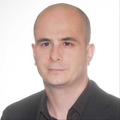 Φωτογραφία καθηγητή Ξενοφών Καρυοφύλλης — ιδιαίτερα Προγραμματισμός Python