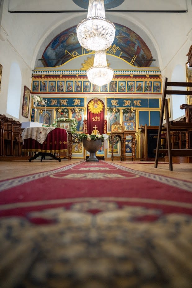 Кръщене в храм Св. Козма и Дамян в Белащица