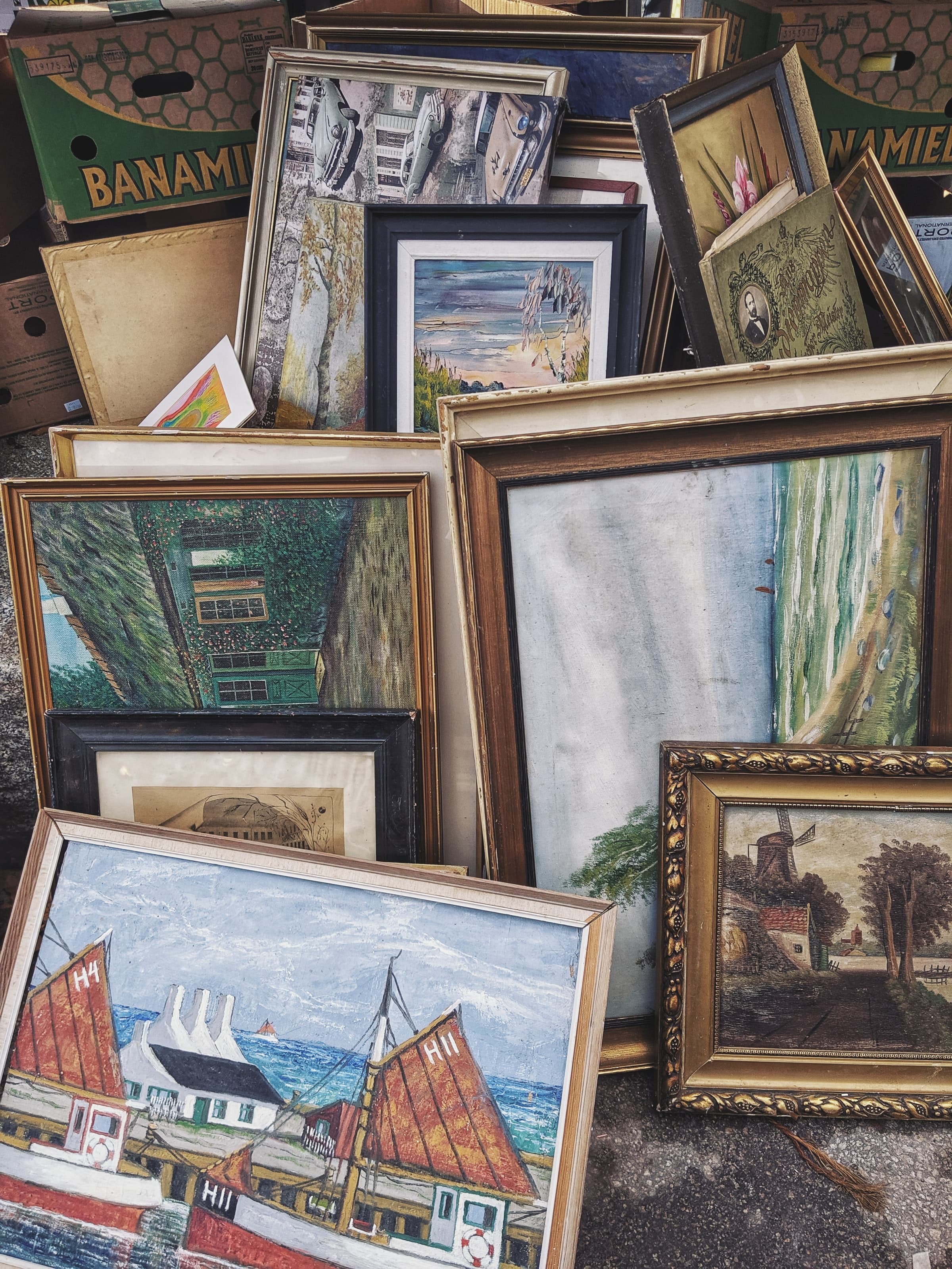 Elena - Fine and Decorative Art Consulting