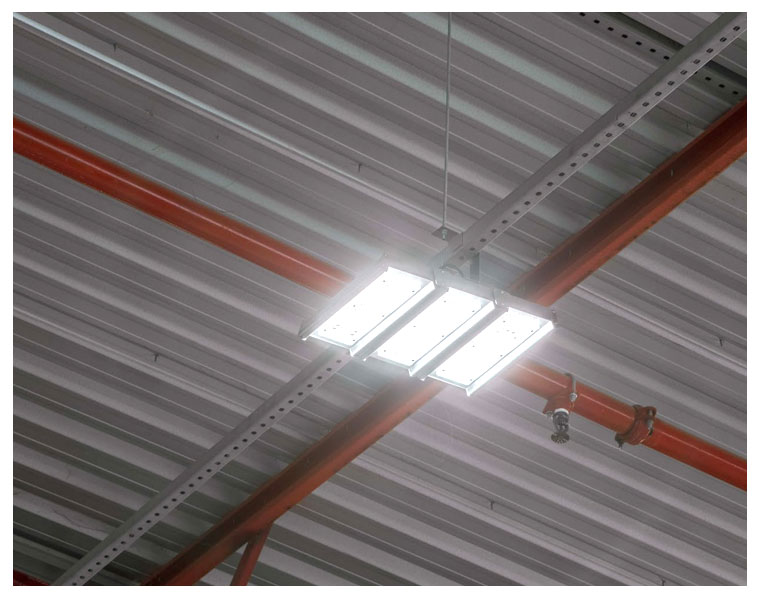 Benefícios da luminária LED na indústria