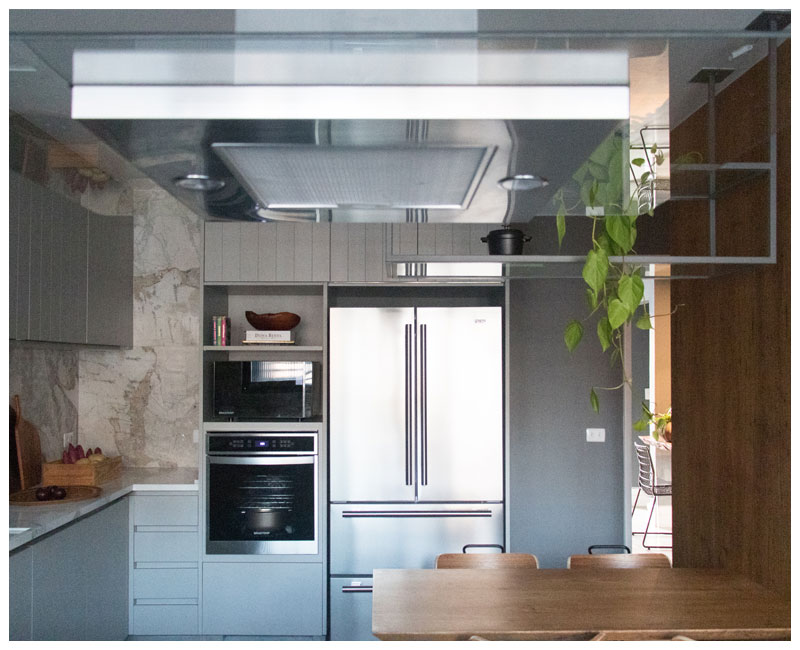 Cozinha Glik  em espaço funcional e organizado