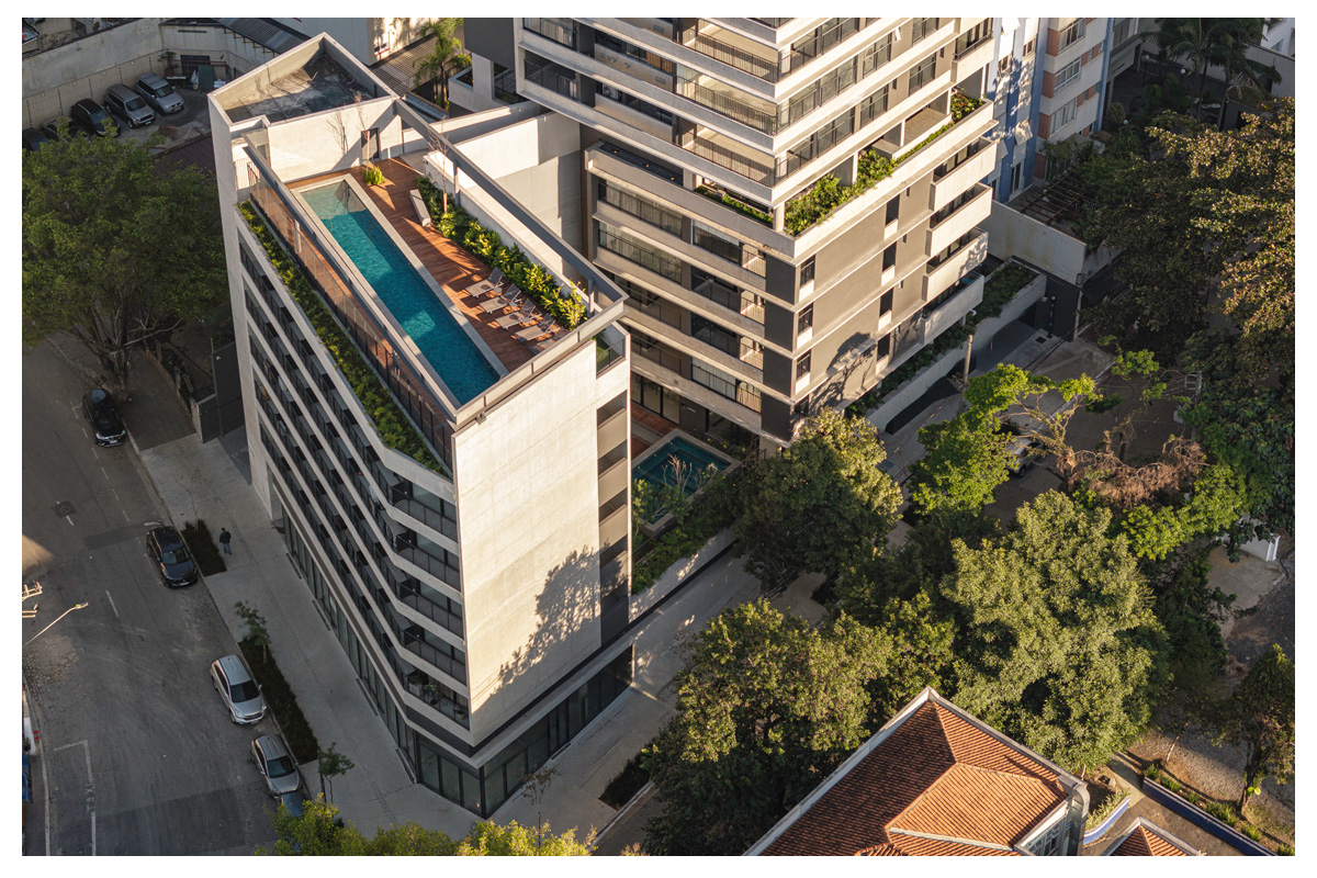 Nova leitura da esquina urbana de edifício multiúso em Pinheiros