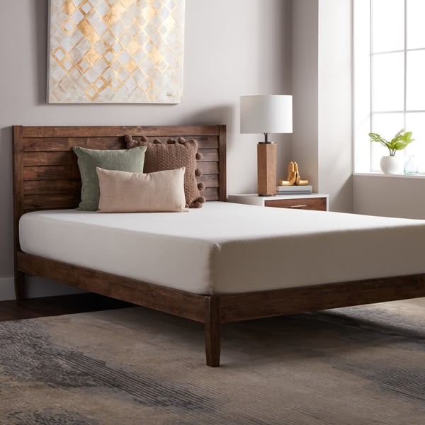 An image related to Select Luxury OVS11M-06 Plush Memory Foam King-Size 11-Inch Mattress