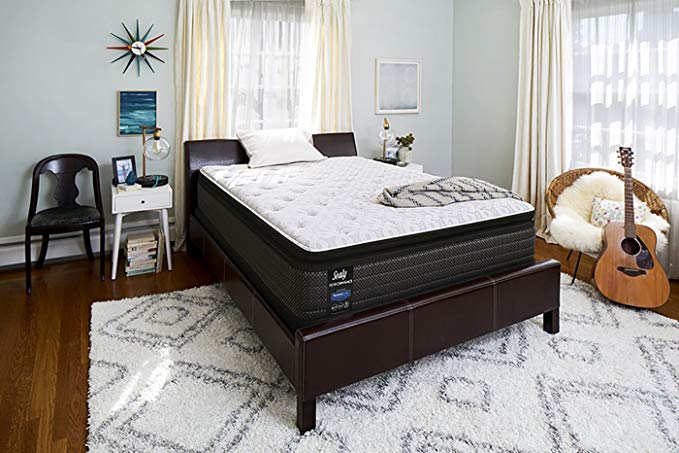 An image of Sealy Posturepedic Plush Pillow Top King-Size 13.5-Inch Mattress