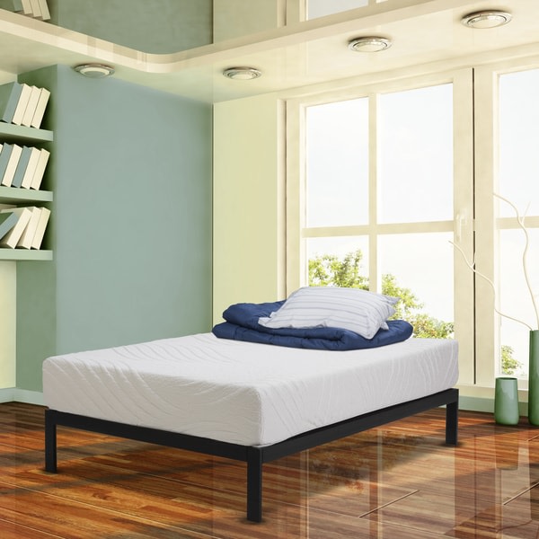 An image of Wolf Mattress PICPL-9950 Latex Hybrid Queen-Size 567 Wrapped Coil 11-Inch Mattress