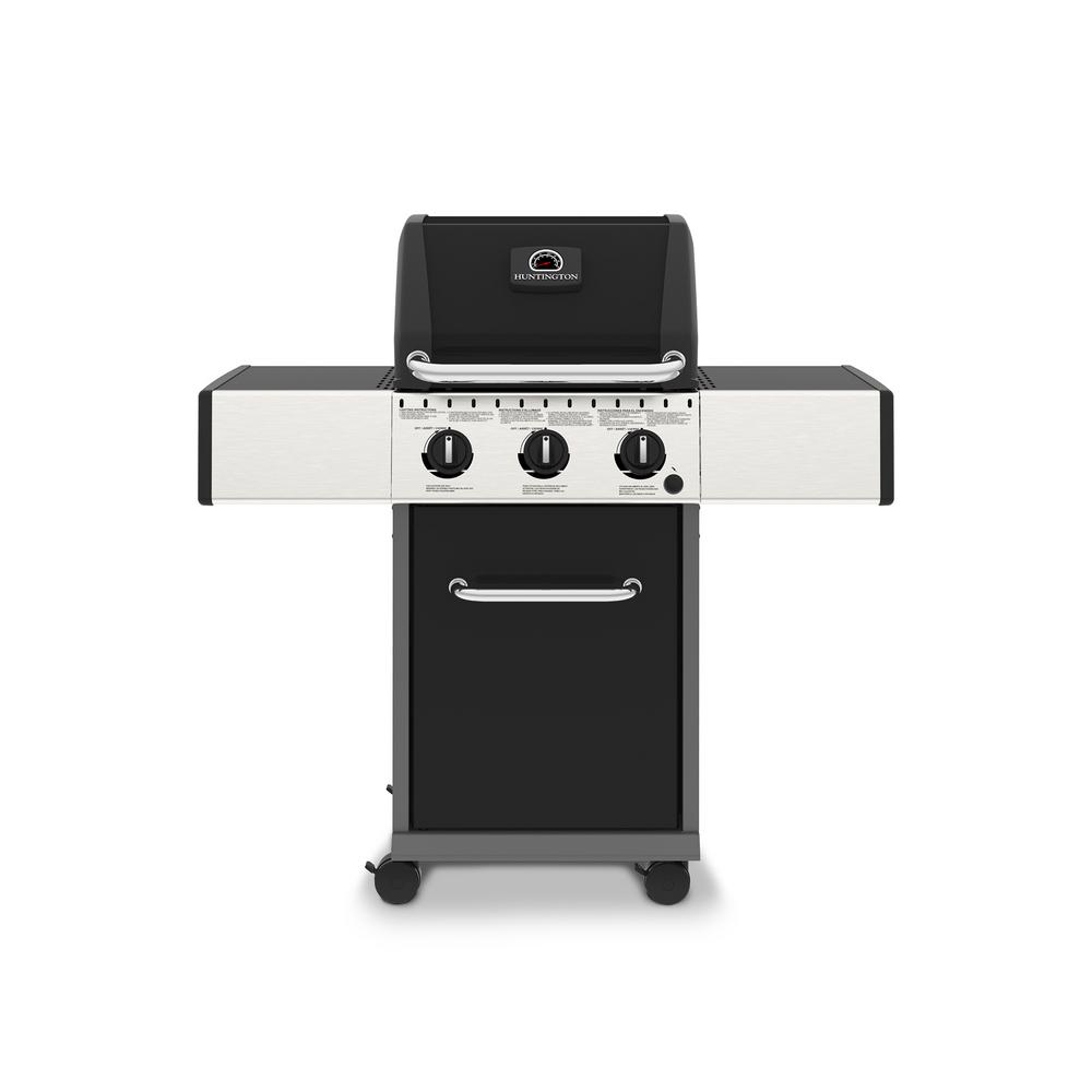 An image of Huntington 681154 Propane Gas Stainless Steel Freestanding Covered Grill