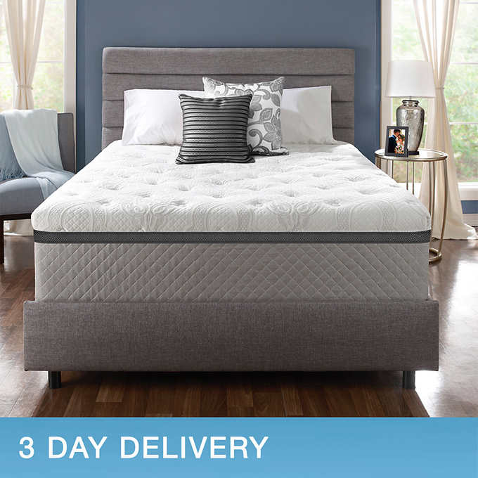 An image of Novaform Serafina Firm Gel Memory Foam Queen-Size Foam Base 14-Inch Mattress