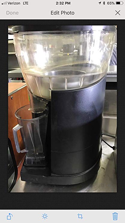 An image of Vitamix VS7600-2 Black Blender | Trusted Blenders 