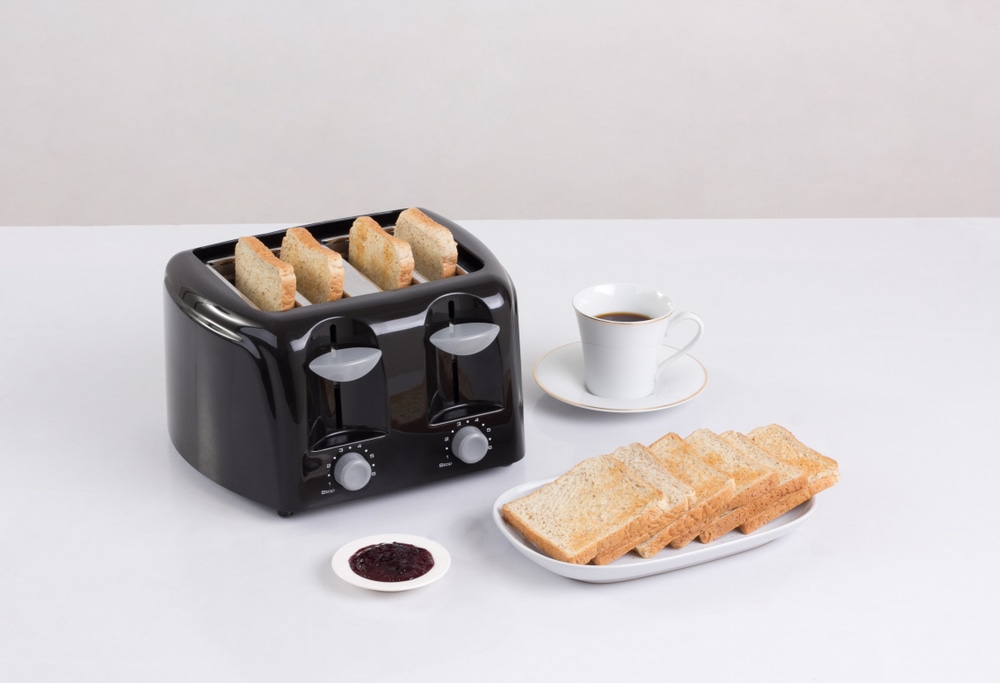 An image related to Top Oster 4-Slice Toasters