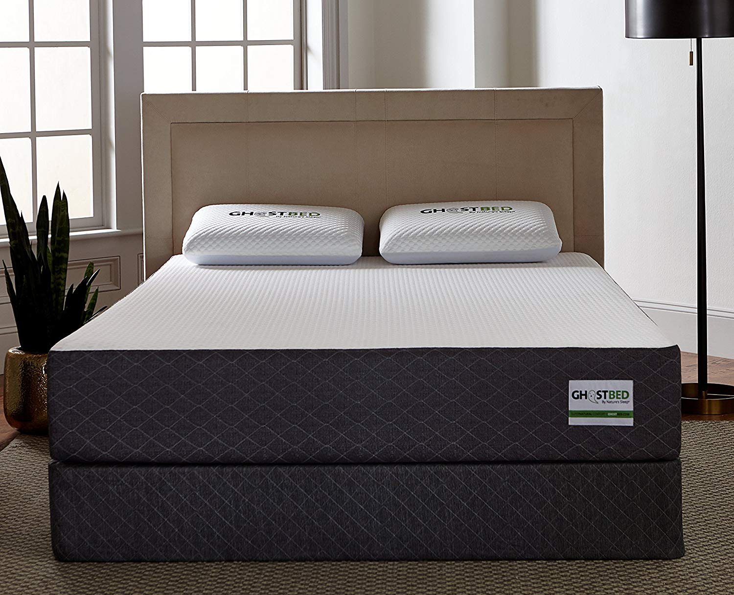 An image of Ghostbed 11GBED50 Medium Firm Gel Memory Foam Queen-Size 11-Inch Mattress