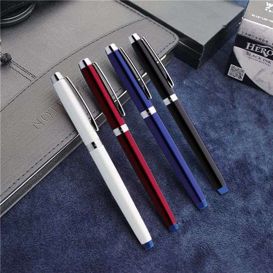 Hộp bút ký Artline EKSG-4400