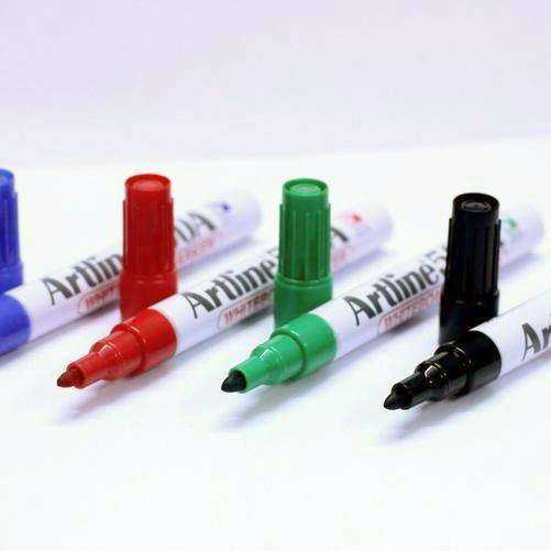 Bút viết bảng Artline EK-500A