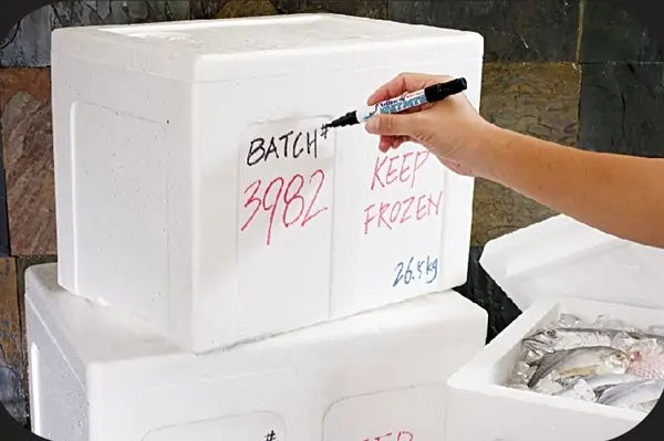 Bút nào có thể viết dưới nước hoặc trên bao bì ẩm ướt có hơi nước