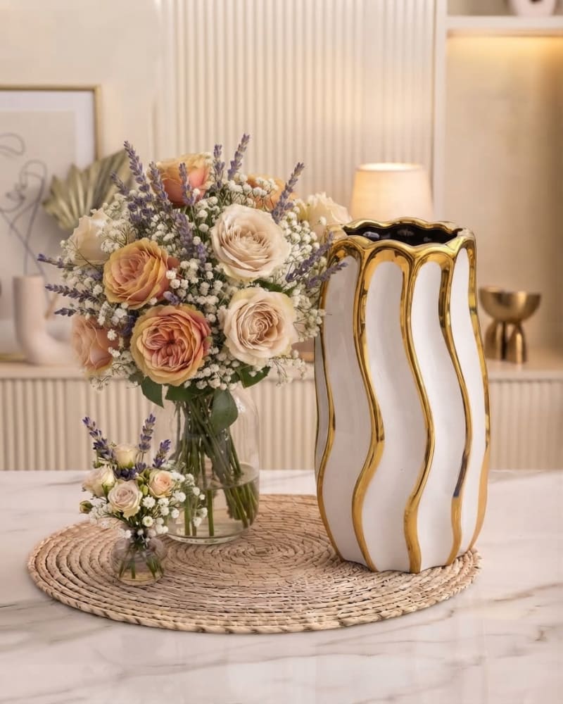 Luxury white & Gold Ceramic Flower Vase