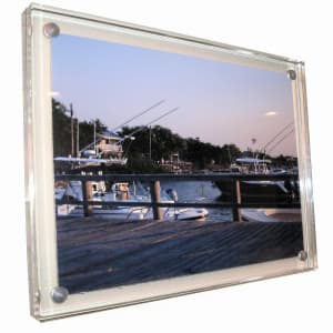 Clear Hanging Memory Frame