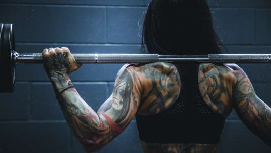 10 Essential Weightlifting Tips