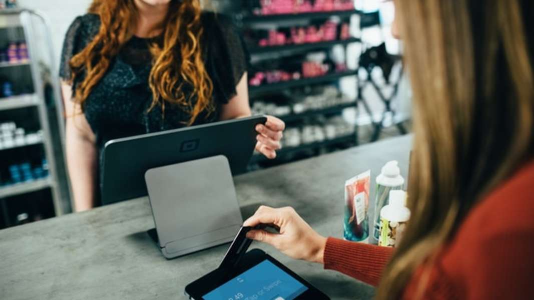 cashier