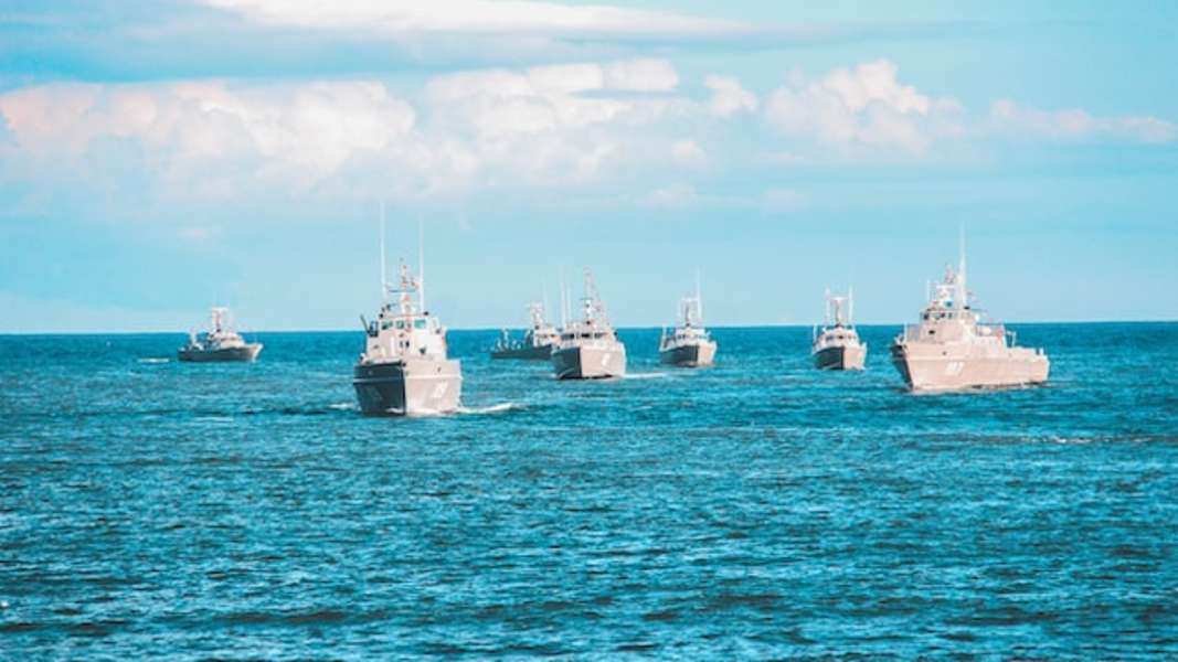 bør jeg bli med i den australske marinen