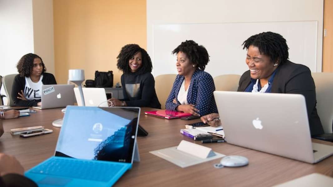 how much holiday should you give uk