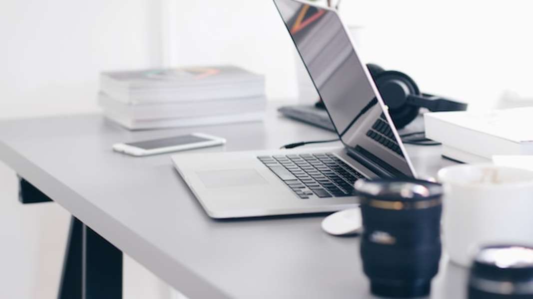 The Deloitte Graduate Scheme Definitive Hiring Guide (2024)