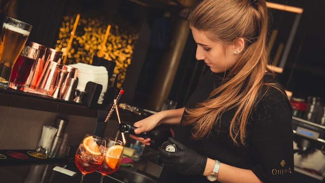 Top 10 Bartender Interview Questions You May Be Asked