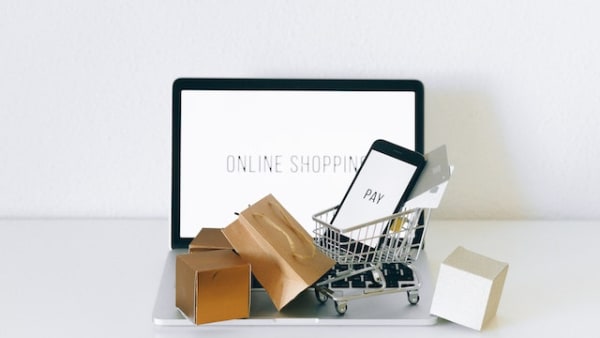 how to hire an e-commerce manager