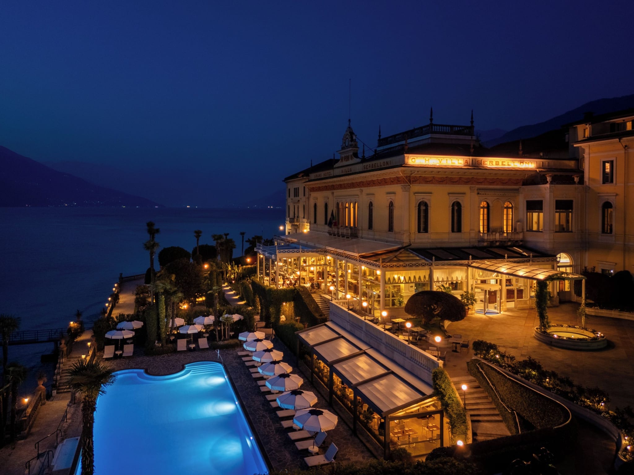 Grand Hotel Villa Serbelloni by the water in Bellagio at dusk