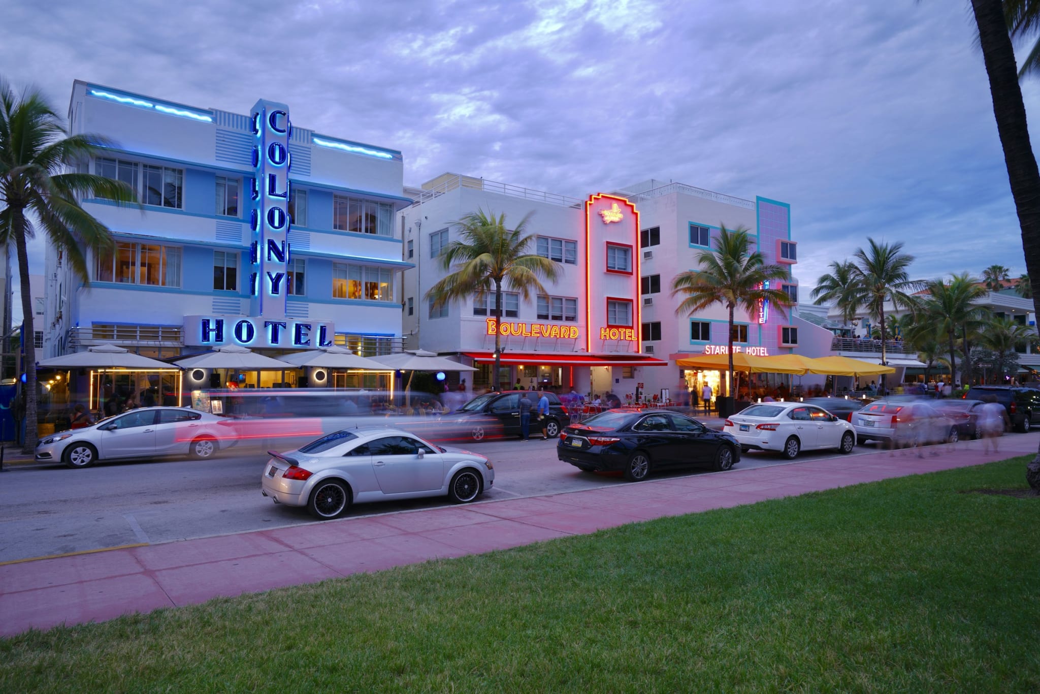 Art Deco buildings along Ocean Drive in Miami Beach