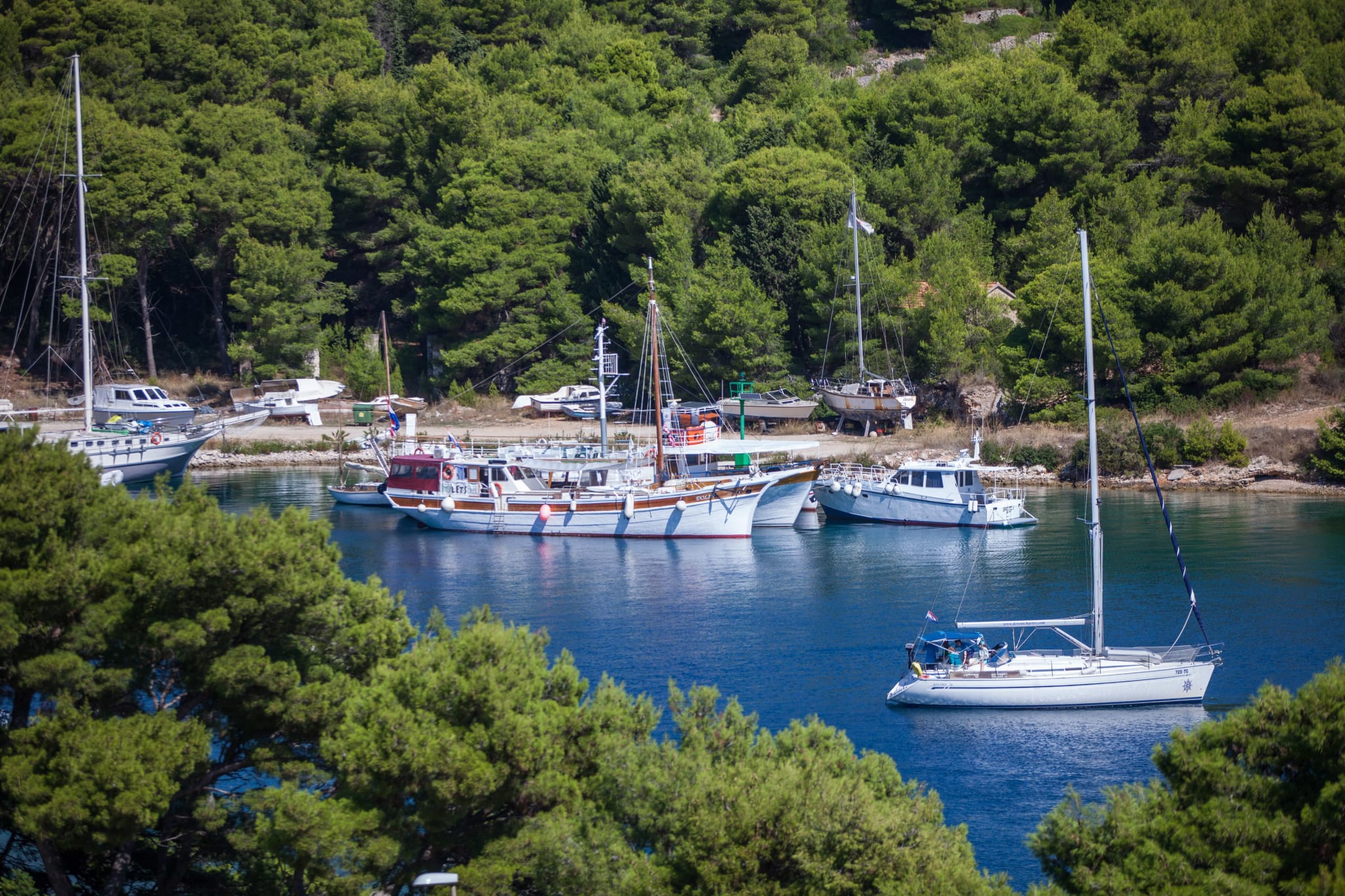 Havna i Vis i Kroatia, der Mamma Mia 2 ble spilt inn