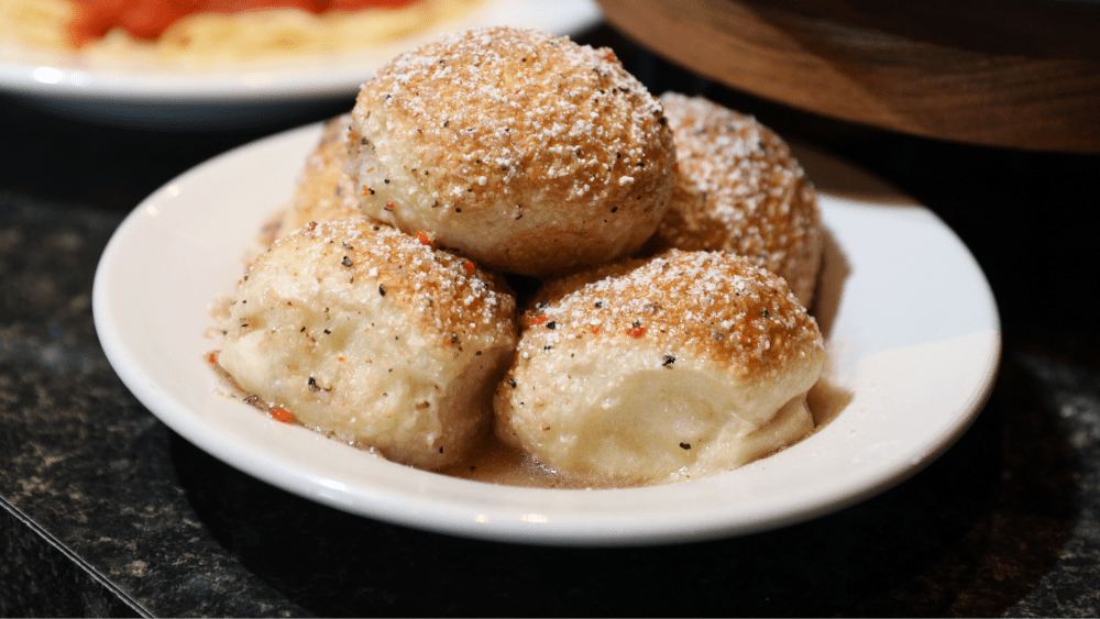Piesanos Famous Rolls