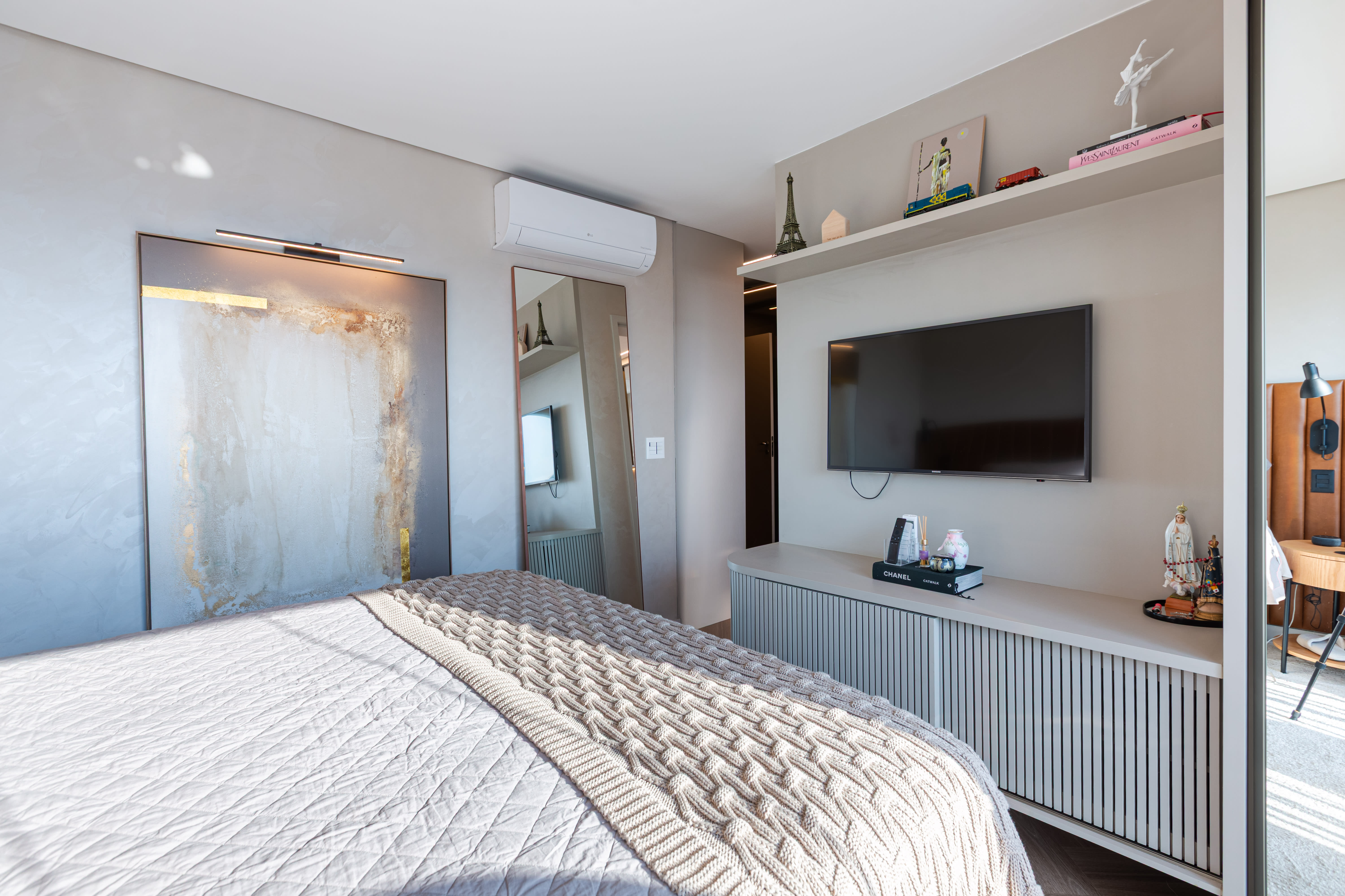 Every property in your portfolio. One visual standard. - 3