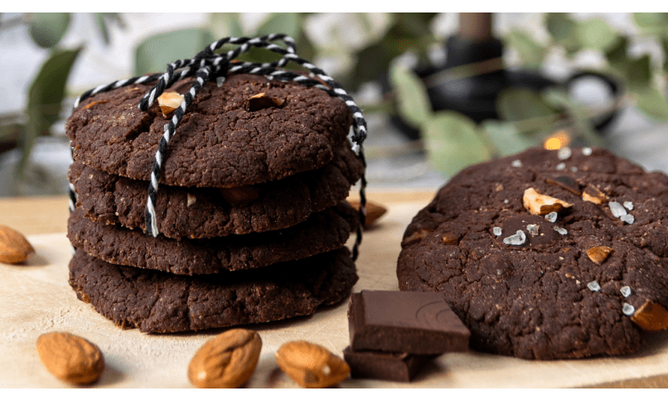 Rezept für vegane Mandel-Brownie-Cookies | Weihnachtsbäckerei Plätzchen Kekse Backen vegan