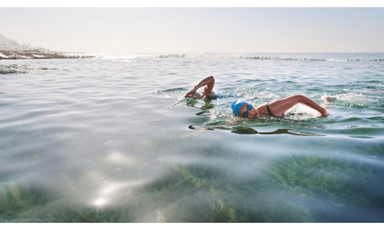 Schwimmen – gesund für Körper und Geist | Sport Freizeit Sommer See schwimmen