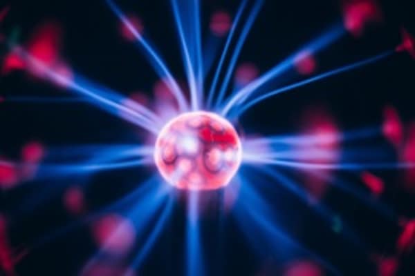 Wunderwaffe „Kaltes Plasma“: Keime auf Lebensmitteln effektiv reduzieren