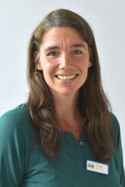 Dr. Lea Höfel