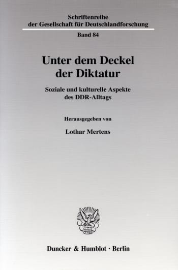 Cover: Unter dem Deckel der Diktatur