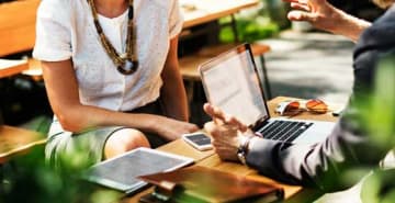 Tipps bei Arbeitssucht – Was tun als angehörige Person?