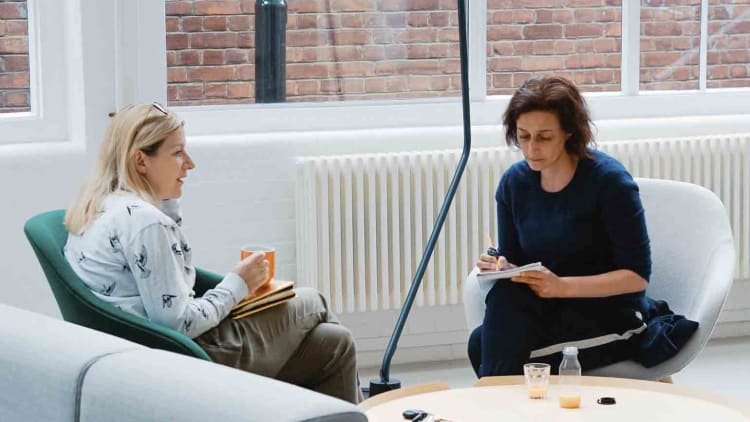 Hilfe bei Problemen und Krisen