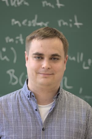 Dr. Niklas Sapountzoglou