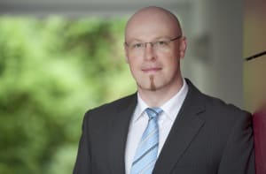 Dr. Steffen Jakobs
