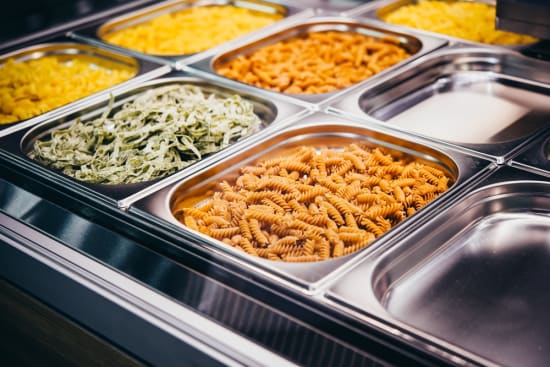 Mikrobiologischer Status von Reis und Nudeln