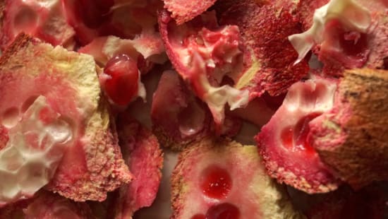 Essbarer Biofilm auf Basis von Granatapfelschalenextrakt