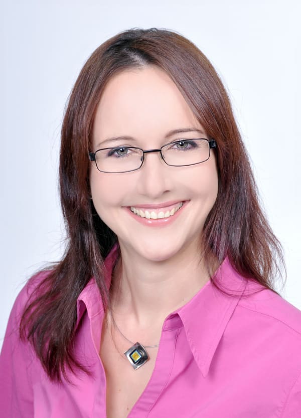 Prof. Dr. Melanie Broszat